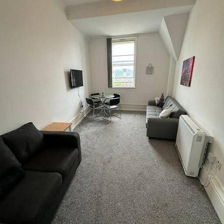 City Center Gem- Flat For 6 In Sheffield Gs404 ภายนอก รูปภาพ