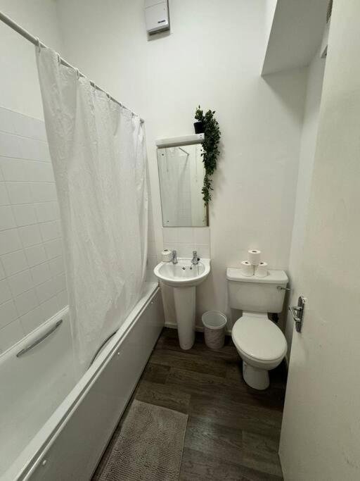 City Center Gem- Flat For 6 In Sheffield Gs404 ภายนอก รูปภาพ